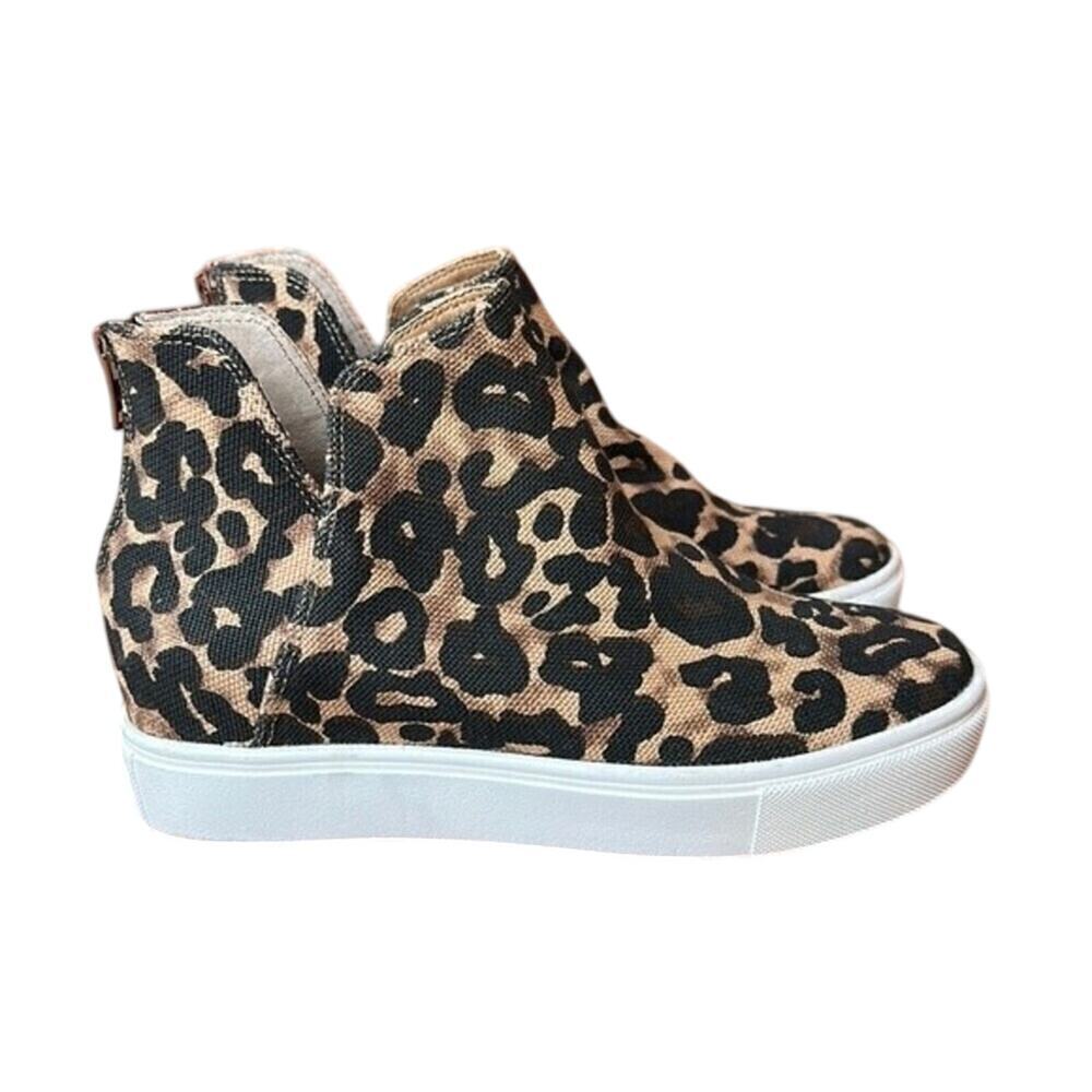 Steve Madden Claud Leopard Hidden Wedge Sneaker Women's 5.5 NWOT Animal Print